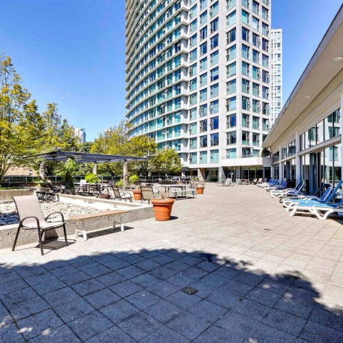 Photo 12 at 808 - 1009 Expo Boulevard, Yaletown, Vancouver West