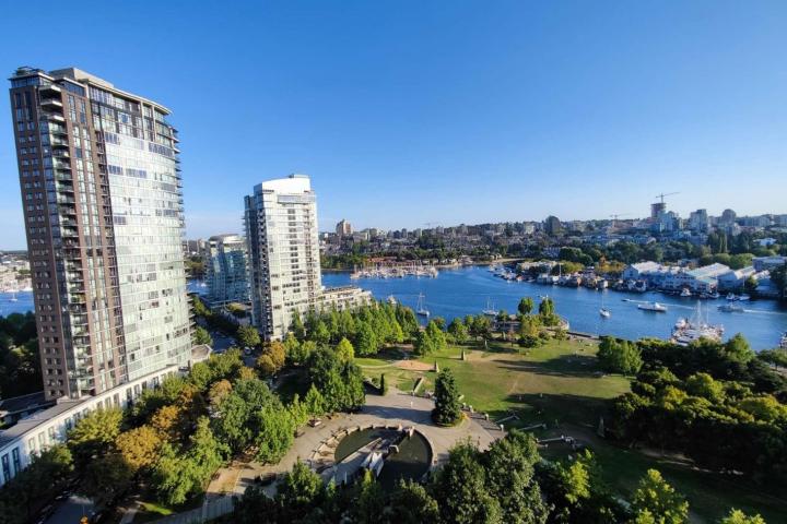2005 - 583 Beach Crescent, Yaletown, Vancouver West 2