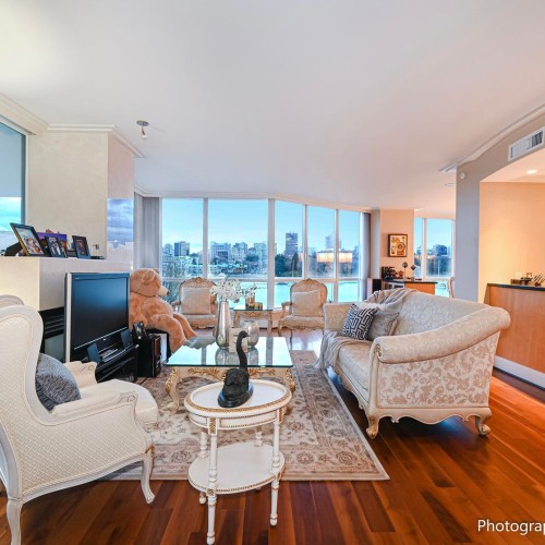 Photo 15 at 303 - 1328 Marinaside Crescent, Yaletown, Vancouver West