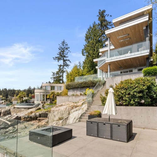 Photo 1 at 3906 Marine Drive, West Bay, West Vancouver