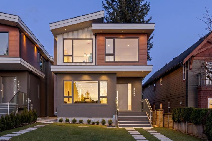 2644 Chesterfield Avenue, Upper Lonsdale, North Vancouver 2