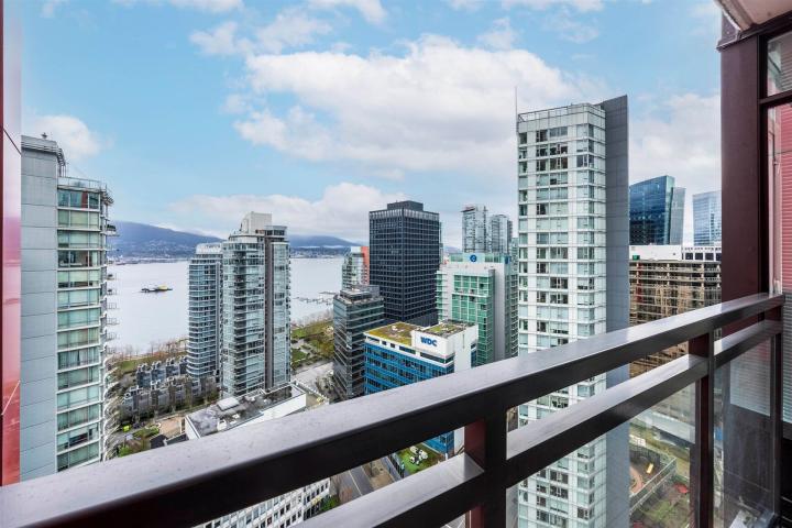 2405 - 1211 Melville Street, Coal Harbour, Vancouver West 2