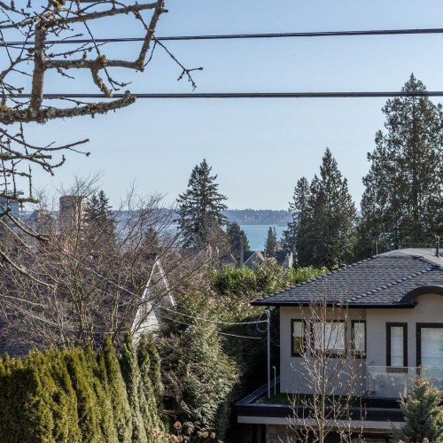 Photo 23 at 2395 Mathers Avenue, Dundarave, West Vancouver