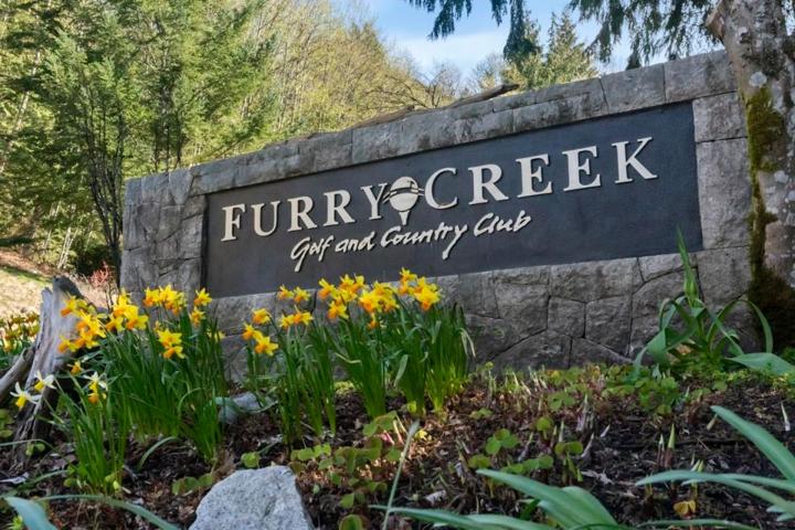 128 Furry Creek Drive, Furry Creek, West Vancouver 2