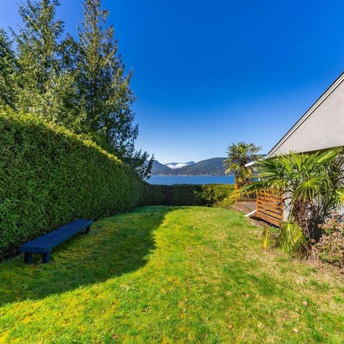 Photo 10 at 7195 Rockland Wynd, Whytecliff, West Vancouver