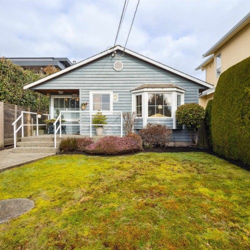Photo 3 at 1193 Keith Road, Ambleside, West Vancouver