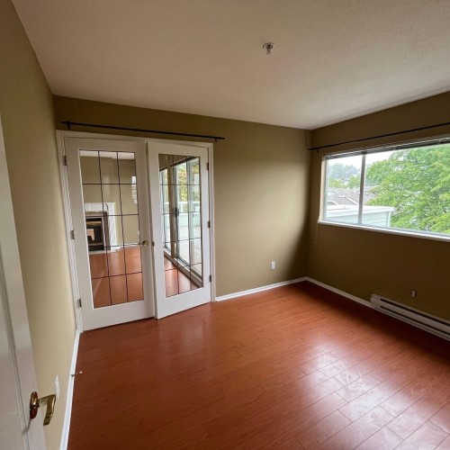 Photo 6 at 402 - 7580 Columbia Street, Marpole, Vancouver West