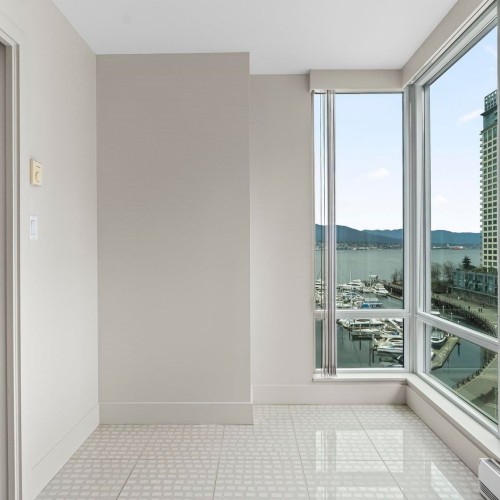 Photo 11 at 802 - 499 Broughton Street, Coal Harbour, Vancouver West