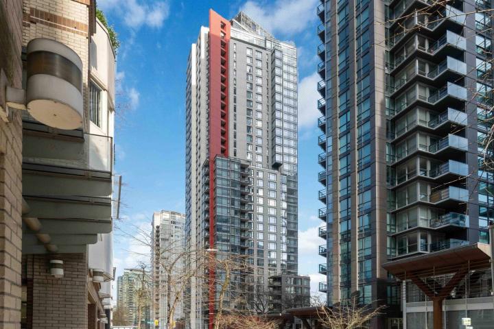 3005 - 1211 Melville Street, Coal Harbour, Vancouver West 2