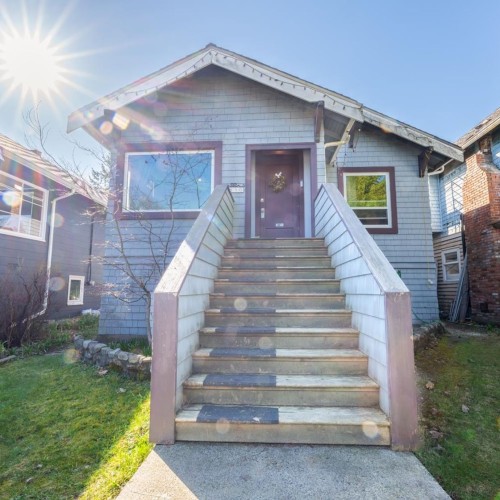 Photo 1 at 3830 W 16th Avenue, Dunbar, Vancouver West