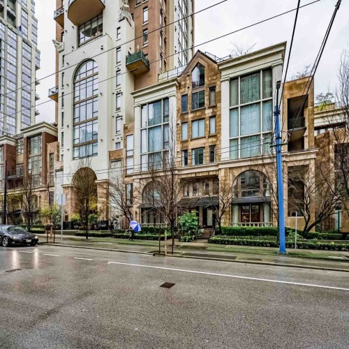 Photo 2 at 1298 Richards Street, Yaletown, Vancouver West