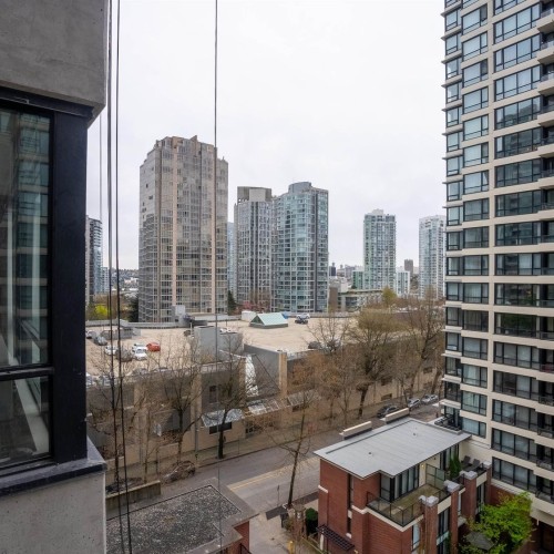 Photo 25 at 906 - 909 Mainland Street, Yaletown, Vancouver West