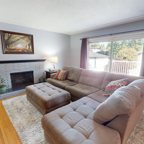 Photo 4 at 522 W 23rd Street, Central Lonsdale, North Vancouver