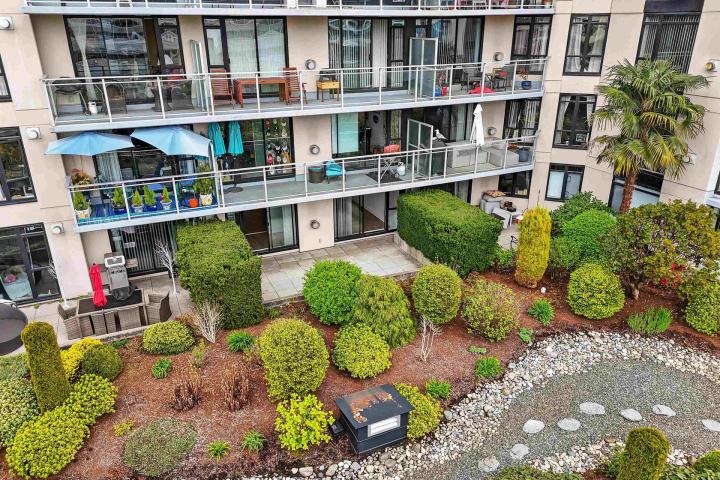 110 - 175 W 1st Street, Lower Lonsdale, North Vancouver 2