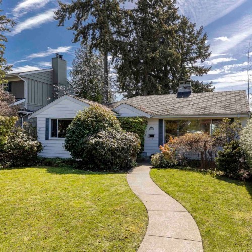 Photo 1 at 3870 W 38th Avenue, Dunbar, Vancouver West