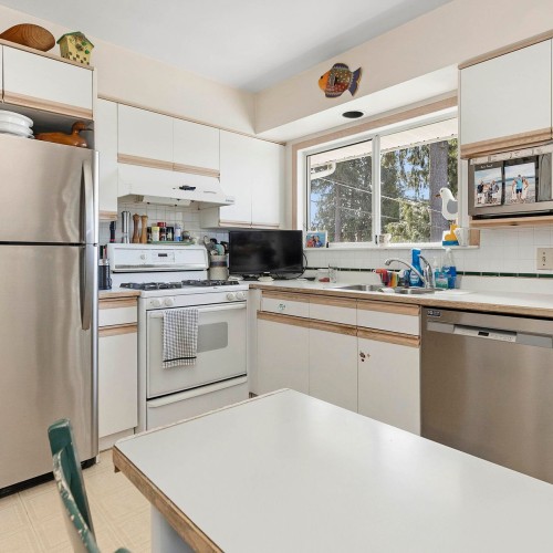 Photo 12 at 3870 W 38th Avenue, Dunbar, Vancouver West