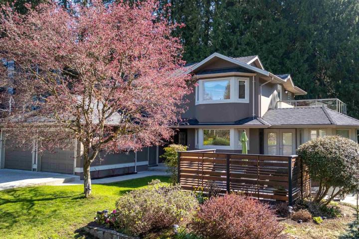 3050 Mardale Road, Capilano NV, North Vancouver 2