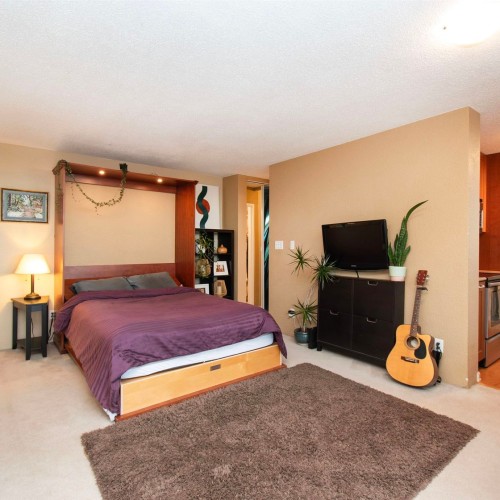 Photo 10 at 1003 - 555 13th Street, Ambleside, West Vancouver