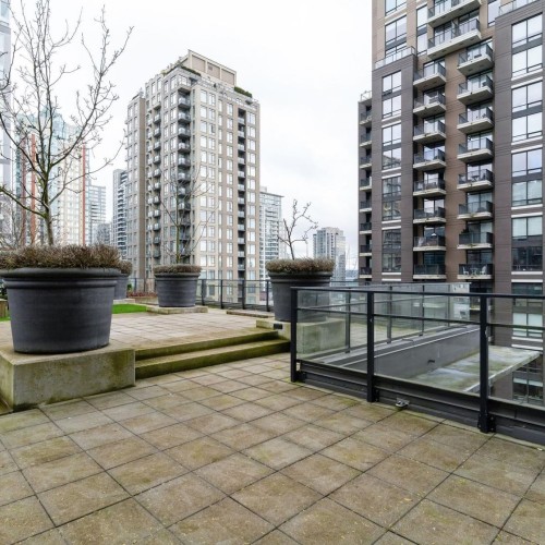 Photo 33 at 1601 - 1088 Richards Street, Yaletown, Vancouver West
