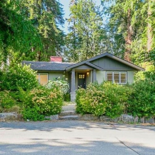 Photo 1 at 905 Lawson Avenue, Sentinel Hill, West Vancouver
