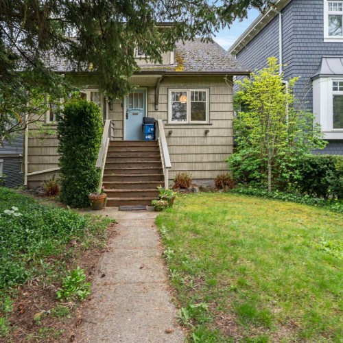 Photo 5 at 3760 W 37th Avenue, Dunbar, Vancouver West