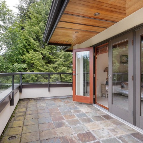 Photo 15 at 1080 Eyremount Drive, British Properties, West Vancouver