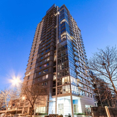 Photo 1 at 105 - 638 Beach Crescent, Yaletown, Vancouver West