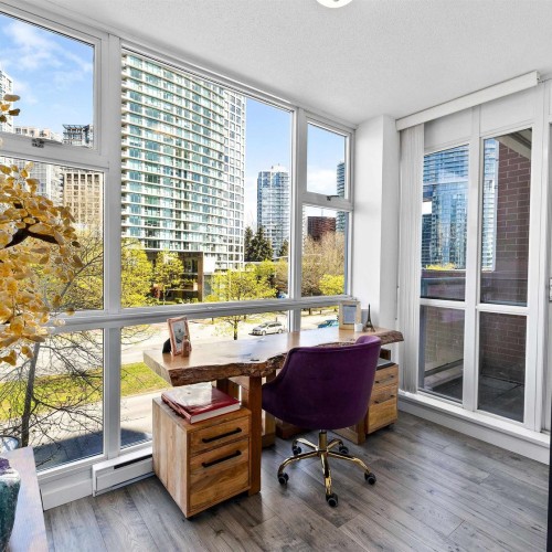 Photo 9 at 3R - 1077 Marinaside Crescent, Yaletown, Vancouver West