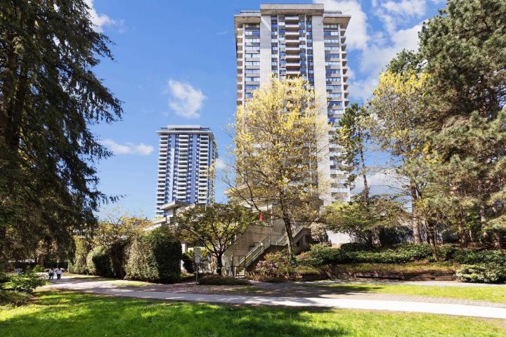 T2702 - 3970 Carrigan Court, Government Road, Burnaby North 2